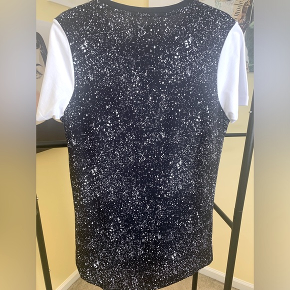 NWT Men’s NORTH REPUBLIC Graphic Tee in Black/White with Splatter Effect, Medium - Picture 6 of 6